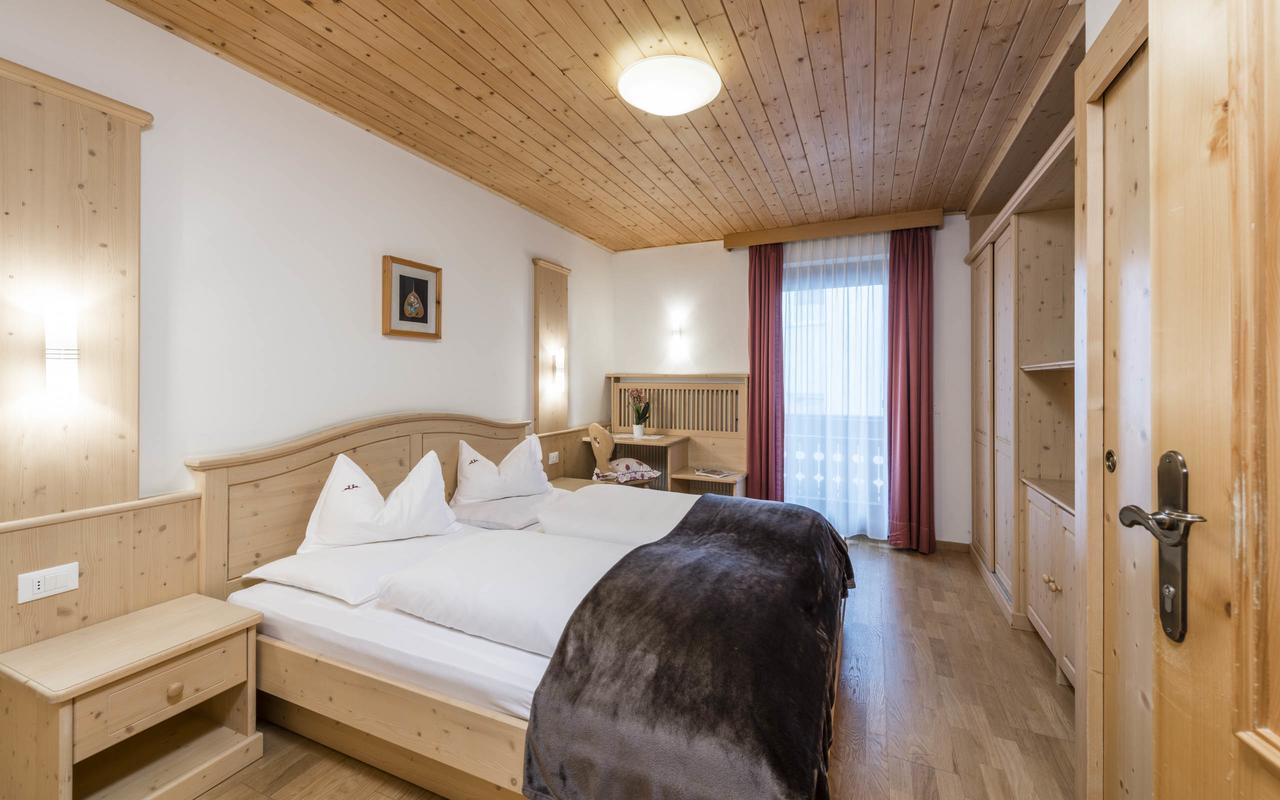 Stoa - Elegant & Romantic Guest House - "Adults Only" Сан-Виджилио-ди-Мареббе Экстерьер фото